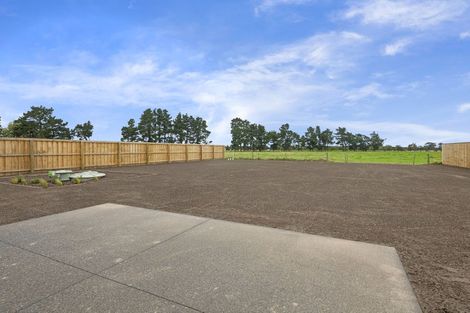 Photo of property in 13 Huntaway Lane, Te Atatu Peninsula, Auckland, 0610