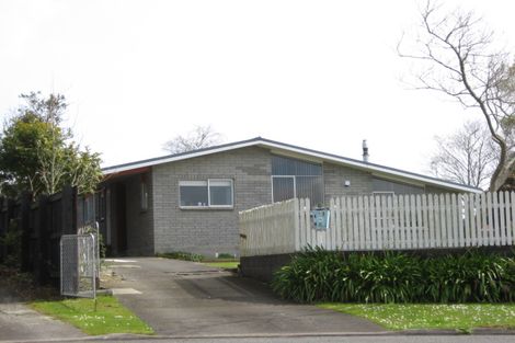 Photo of property in 3 Rangiora Place, Inglewood, 4330