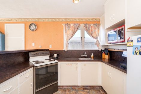 Photo of property in 17 Pine Crescent, Hargest, Invercargill, 9810