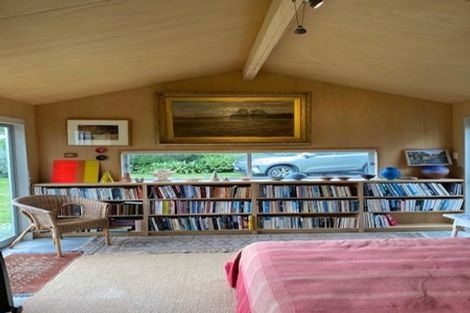 Photo of property in 18 Wellwood Terrace, Te Awanga, 4102