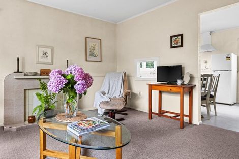 Photo of property in 59a Middle Road, Havelock North, 4130