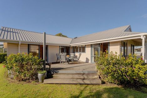 Photo of property in 3 School Road, Whitianga, 3510