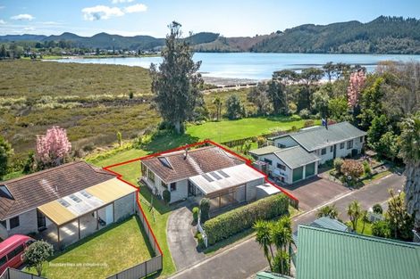 Photo of property in 123b Everitt Crescent, Whangamata, 3620