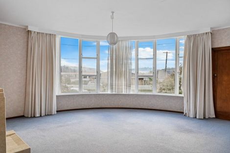 Photo of property in 4 Milton Street, Stokes Valley, Lower Hutt, 5019