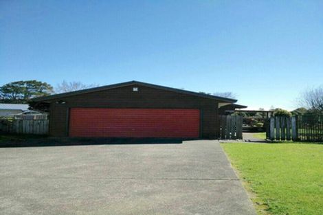 Photo of property in 19 Dana Place, Somerville, Auckland, 2014