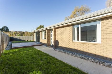 Photo of property in 4a Henderson Street, Mornington, Dunedin, 9011