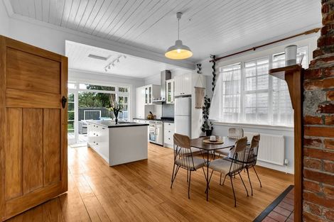 Photo of property in 84 Lorna Street, Lynmouth, New Plymouth, 4310