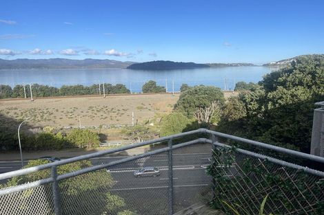 Photo of property in 23/2 Onslow Road, Khandallah, Wellington, 6035