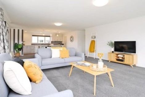 Photo of property in 12 Queen Street, Winton, 9720