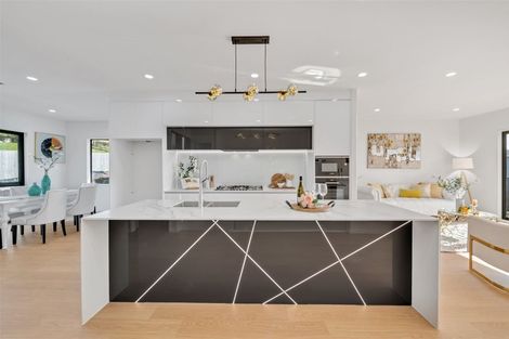 Photo of property in 3 Rakiraki Place, Flat Bush, Auckland, 2019