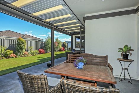 Photo of property in 8 Waitaki Way, Poraiti, Napier, 4112