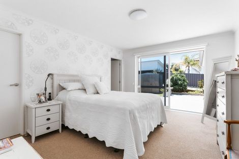 Photo of property in 19 Omega Place, Coastlands, Whakatane, 3120