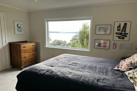 Photo of property in 10b Oriental Terrace, Mount Victoria, Wellington, 6011