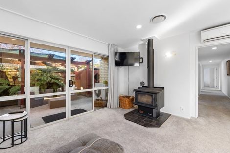 Photo of property in 29 Hewitts Road, Woodend, 7610