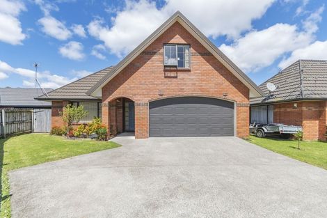 Photo of property in 19 Old Park Place, Takanini, 2112