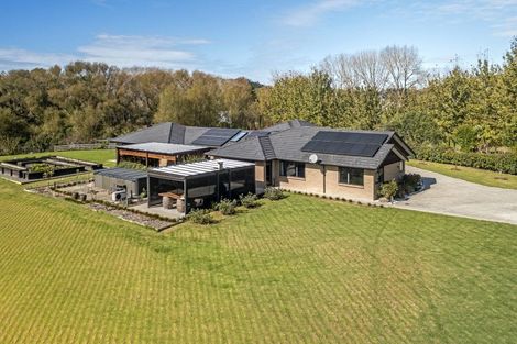 Photo of property in 34 Arone Way, Wainui, 0994