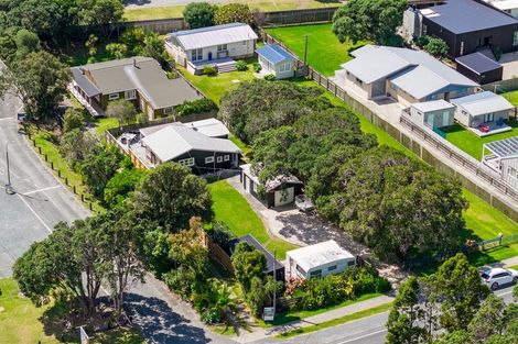 Photo of property in 873 Cove Road, Waipu, 0582