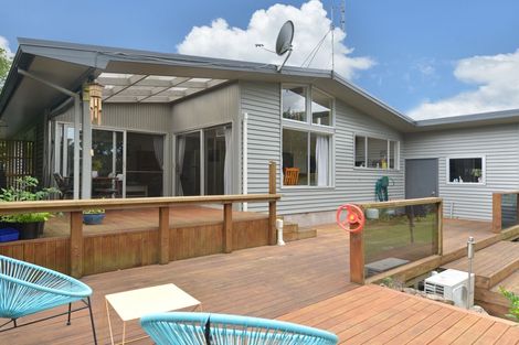 Photo of property in 13 Kotare Crescent, Maunu, Whangarei, 0110