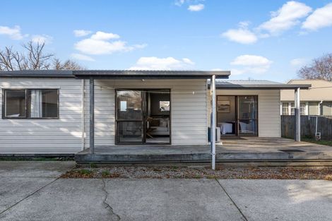 Photo of property in 18 Auburn Avenue, Upper Riccarton, Christchurch, 8041