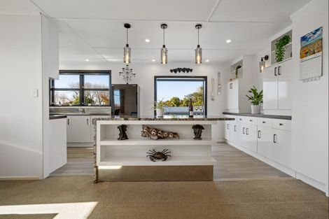 Photo of property in 1057 Junction Road, Egmont Village, New Plymouth, 4372