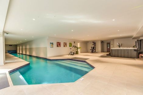 Photo of property in Gb/2 Bassett Road, Remuera, Auckland, 1050