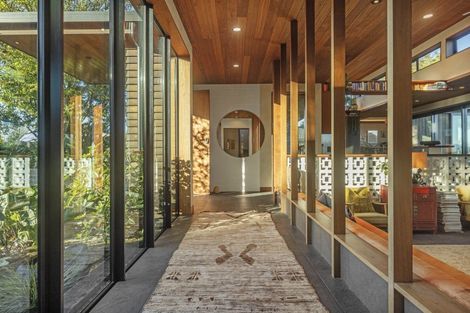 Photo of property in 92 Myres Street, Otumoetai, Tauranga, 3110