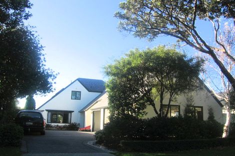 Photo of property in 21 Hinau Street, Woburn, Lower Hutt, 5010