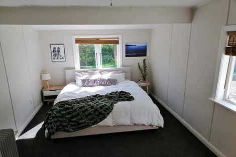 Photo of property in 107 Nevay Road, Miramar, Wellington, 6022