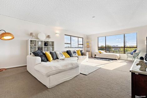 Photo of property in 14 Bannerman Road, Morningside, Auckland, 1022