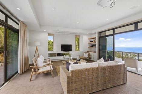 Photo of property in 151 Moncks Spur Road, Mount Pleasant, Christchurch, 8081