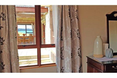 Photo of property in 54 Cherub Place, West Harbour, Auckland, 0618