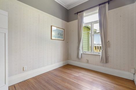 Photo of property in 4 Williams Street, Cambridge, 3434