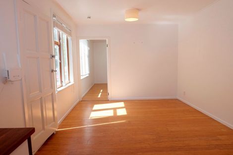 Photo of property in 45a Randwick Road, Northland, Wellington, 6012