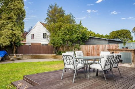 Photo of property in 77 Solomon Avenue, Redwood, Christchurch, 8051