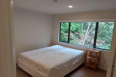 Photo of property in 15 Wainoni Heights, Greenhithe, Auckland, 0632