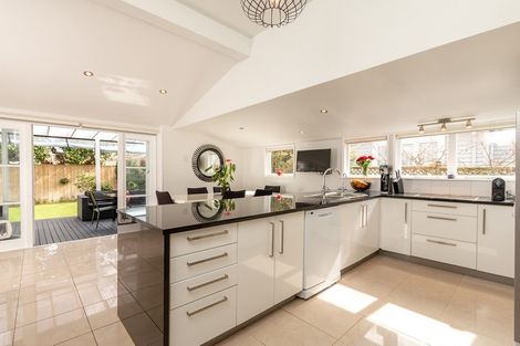Photo of property in 2 Westminster Road, Mount Eden, Auckland, 1024
