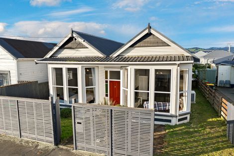 Photo of property in 43 Plunket Street, Saint Kilda, Dunedin, 9012