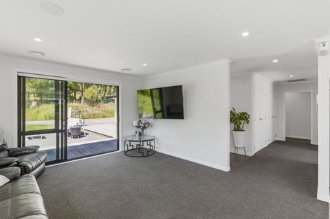 Photo of property in 6 Hadfield Road, Peka Peka, Waikanae, 5391