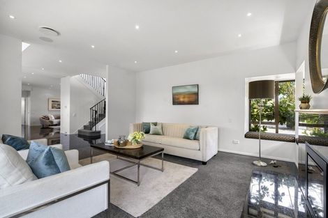 Photo of property in 157 Beach Road, Castor Bay, Auckland, 0620