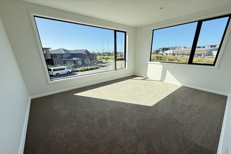 Photo of property in 25 Streamview Way, Long Bay, Auckland, 0630