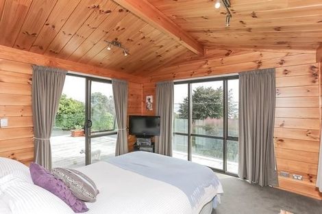 Photo of property in 53a Harbour View Road, Omokoroa, 3114