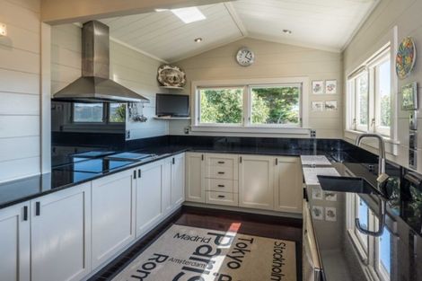 Photo of property in 128 Weld Street, Wadestown, Wellington, 6012