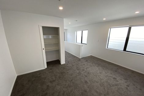 Photo of property in 26b Grande Vue Road, Papatoetoe, Auckland, 2025