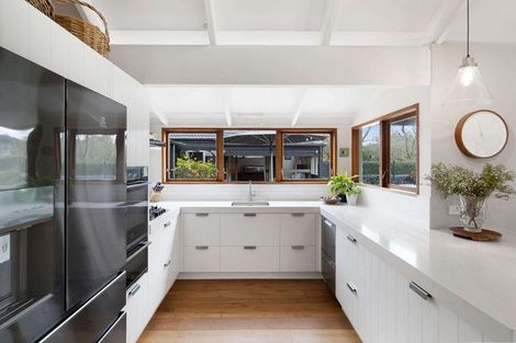 Photo of property in 382 Razorback Road, Pokeno, 2472