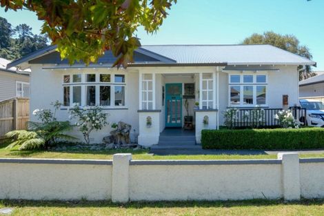 Photo of property in 15 Te Mome Road, Alicetown, Lower Hutt, 5010