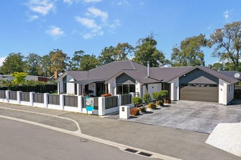 Photo of property in 8 Kelburn Place, Tinwald, Ashburton, 7700