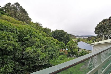 Photo of property in 26 Farnham Street, Mornington, Wellington, 6021