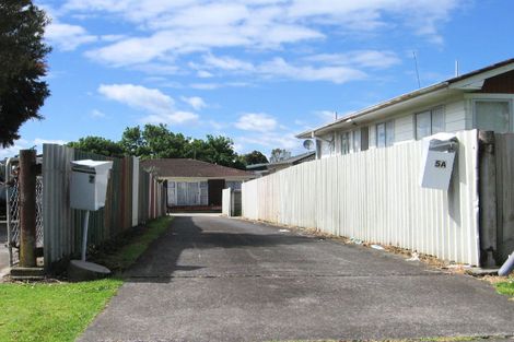 Photo of property in 5 Alabaster Drive, Papatoetoe, Auckland, 2025