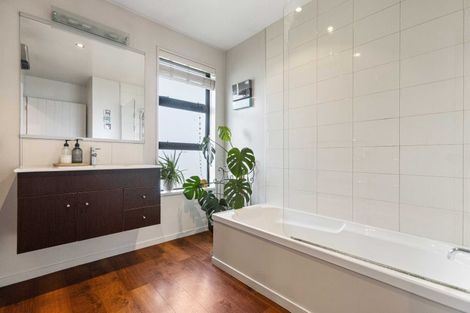 Photo of property in 44 Dale Street, Albert Town, Wanaka, 9305