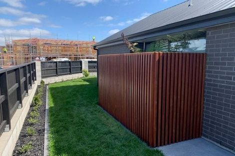 Photo of property in 1 Royal Crescent, Papamoa, 3118